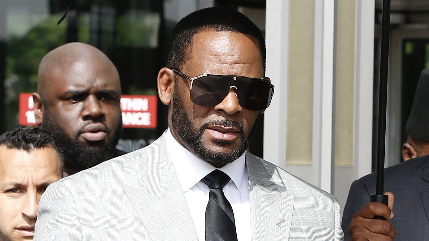 UPDATE: Judge Reportedly Issues Ruling On R. Kelly's Request To Be Released To Home Detention