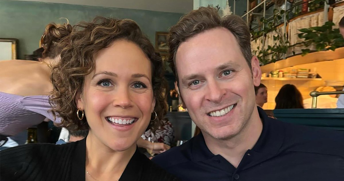 When Calls the Heart's Erin Krakow, Ben Rosenbaum Romance