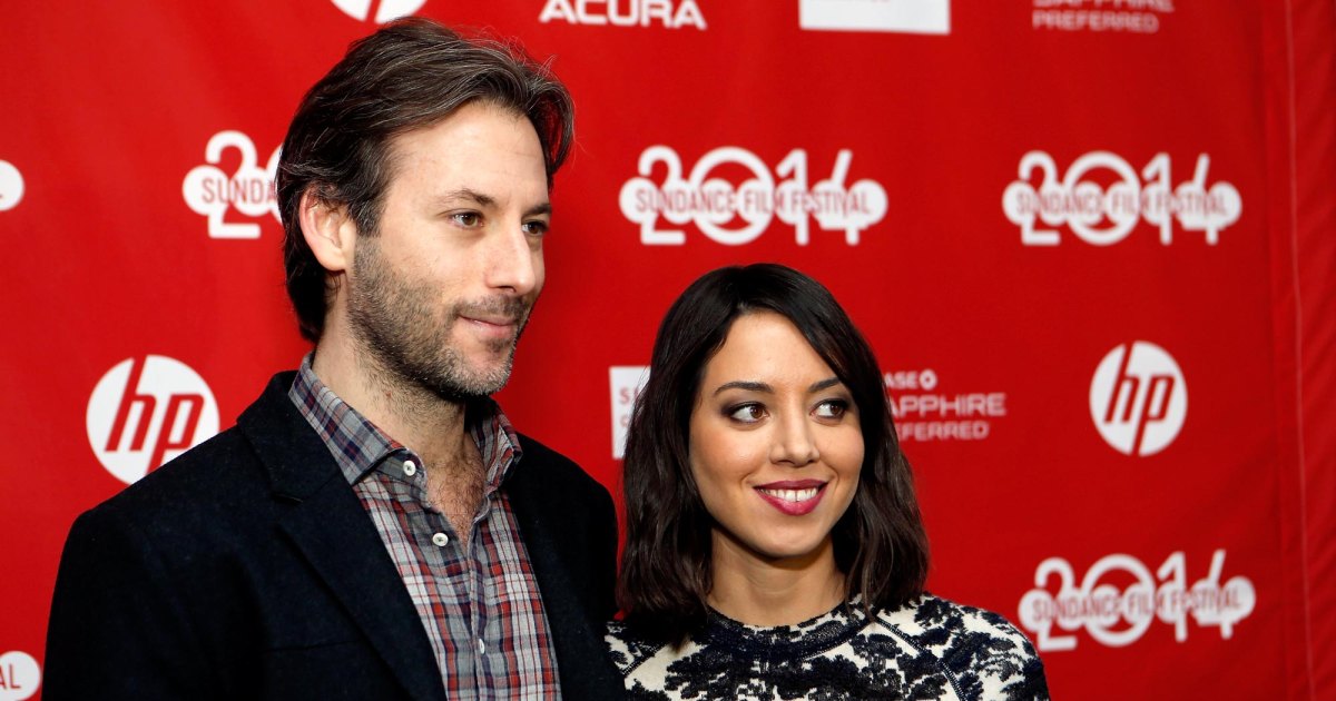 Celebrities Voice Support for Aubrey Plaza Following Husband’s Death