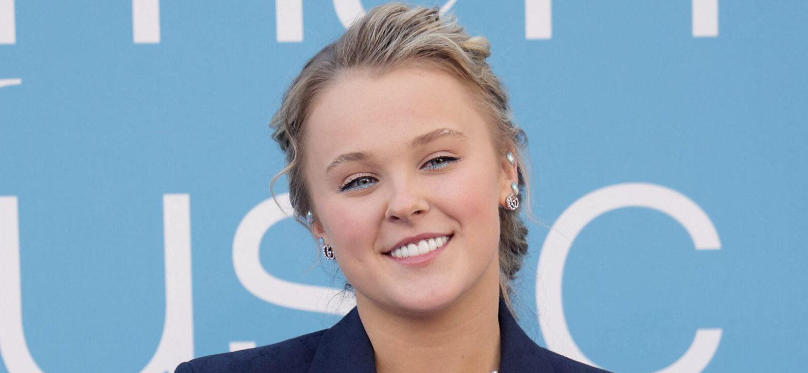 JoJo Siwa Sparks Backlash After Saying She Felt 'Pressure' To Identify As Lesbian