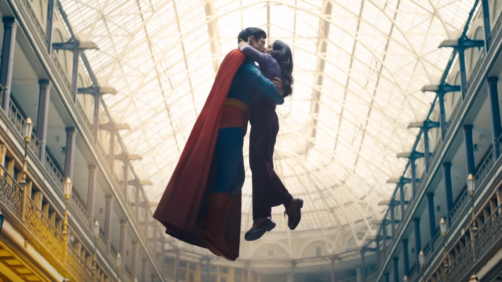 The New Superman Trailer Is The Complete Opposite Of Man Of Steel (And That's Fine)