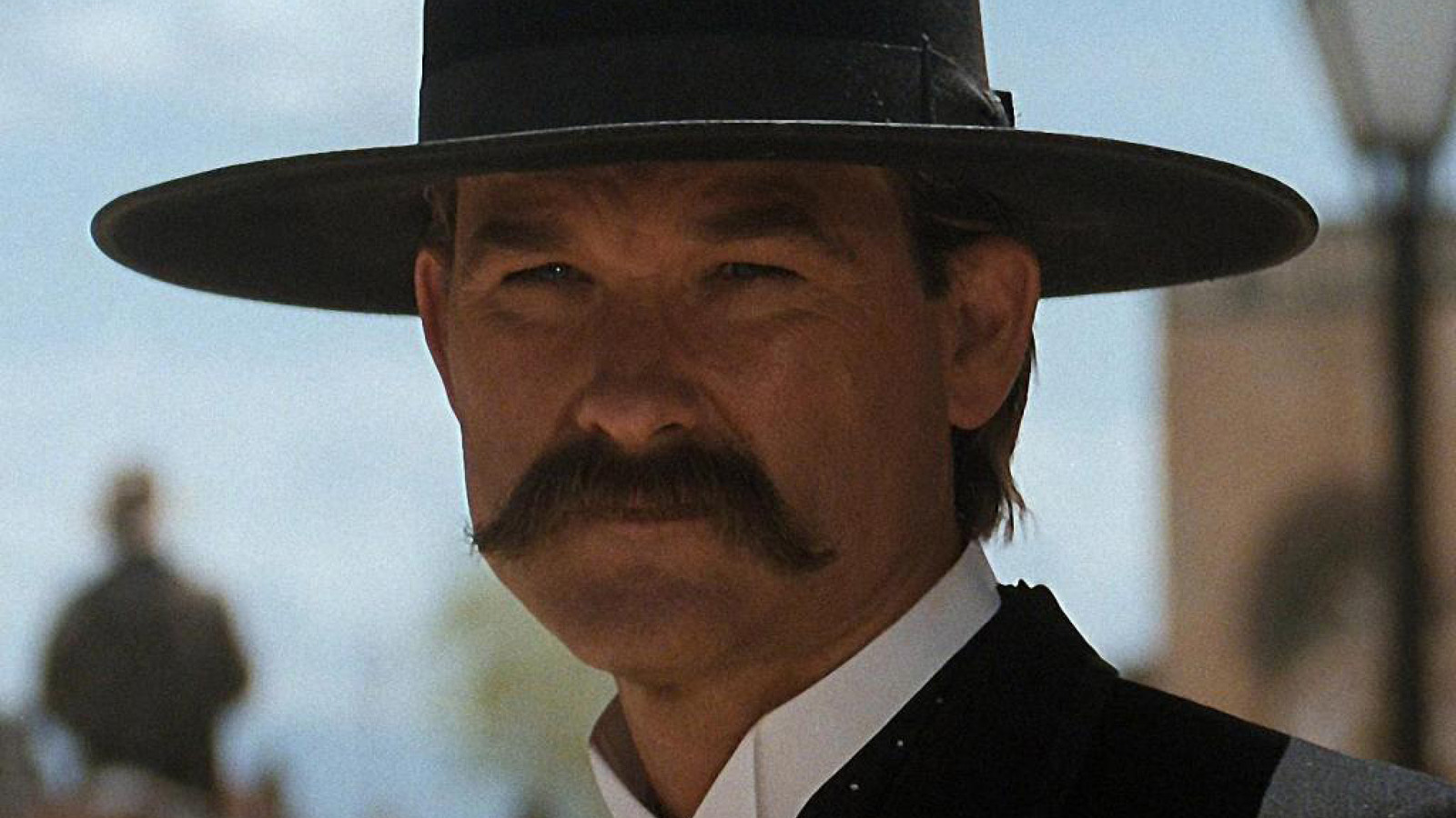 Unforgiven Fans Need To Revisit Kurt Russell's Best Western On Hulu
