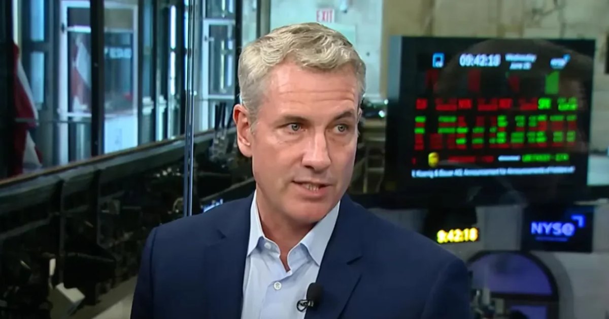 Andy Byron Resigns as Astronomer CEO Amid Kiss Cam Affair Scandal
