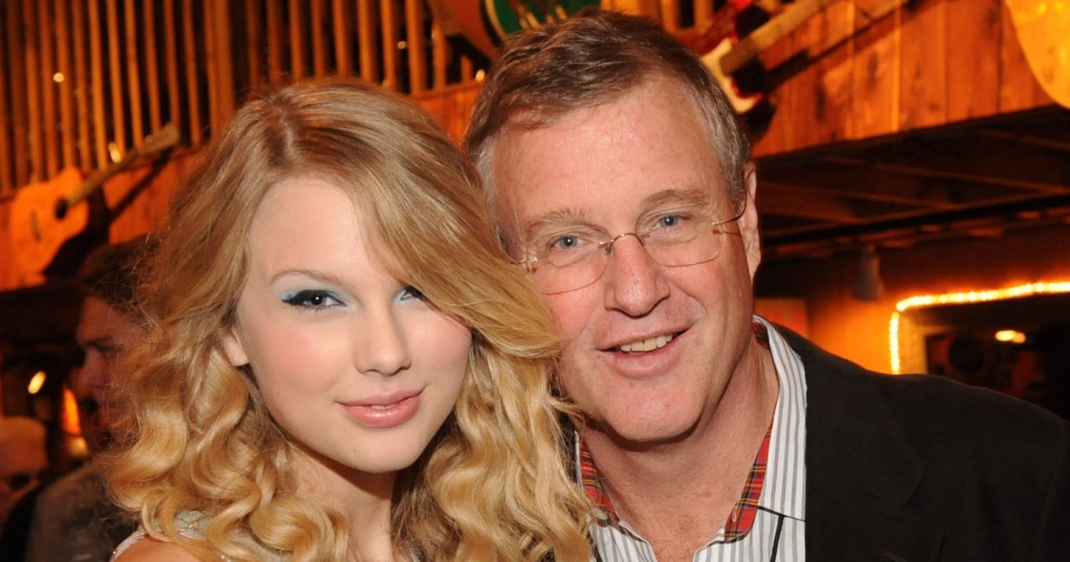 Taylor Swift’s Close Relationship With Dad Scott Swift Through the Years