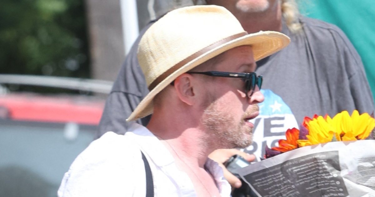 Macaulay Culkin and Seth Green Spotted Reuniting During Rare Outing
