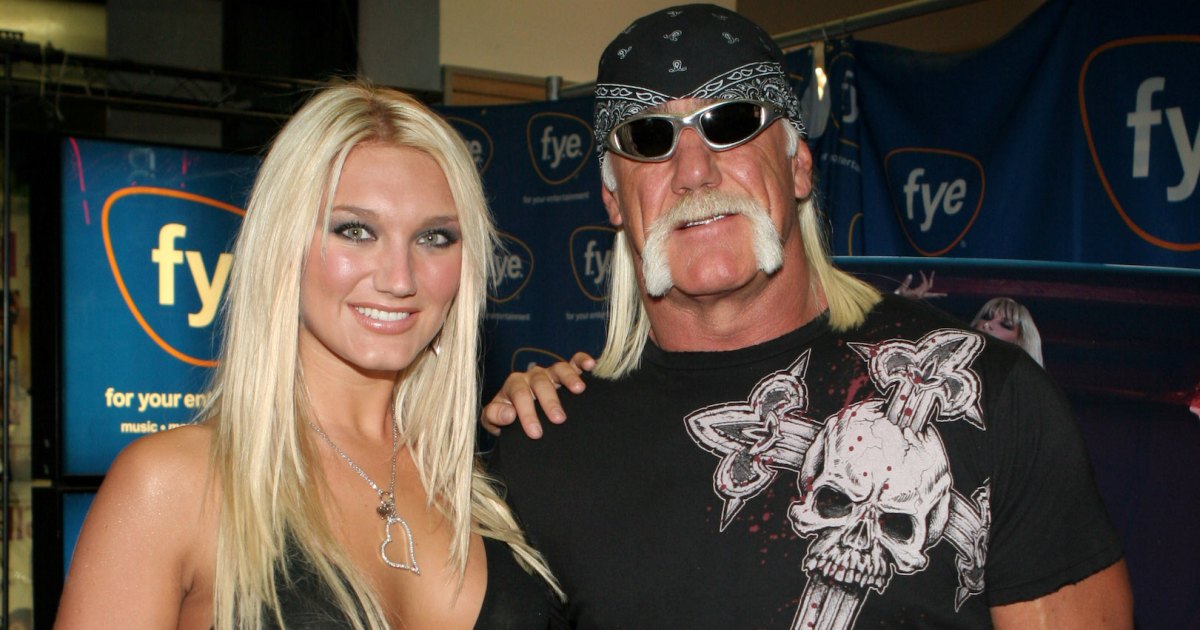 Brooke Hogan Recalls Hulk Hogan Walking Her Down the Aisle on TV