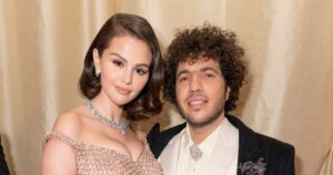 Selena Gomez Kisses Benny Blanco in Sweet PDA Photo