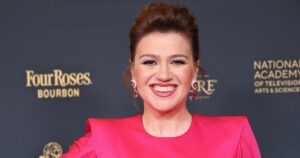 Kelly Clarkson Reveals Ex-Husband Is 'Ill,' Postpones Vegas Residency