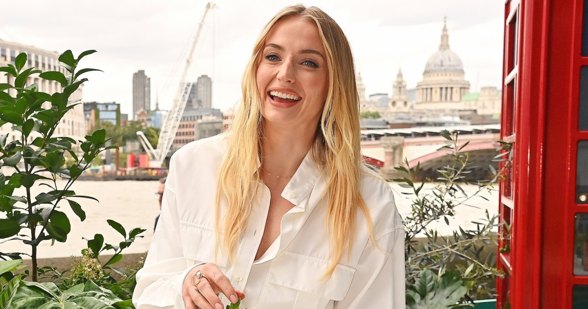 Game of Thrones' Sophie Turner Reveals Bedroom Preferences